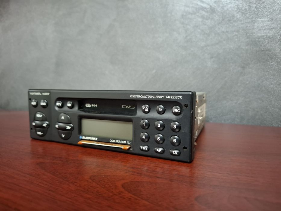 Radio casetofon Blaupunkt Coburg Rcm 127, deosebit, motorizat