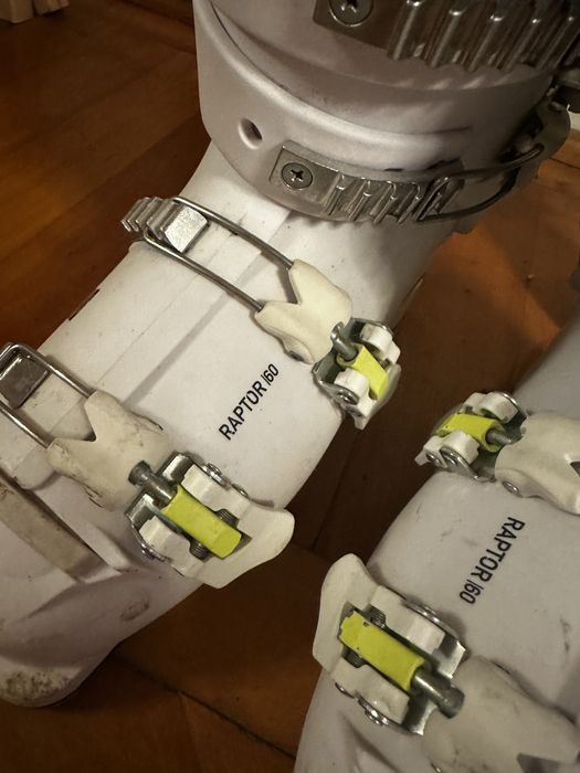 Pachet schiuri Head 120 si clapari Head raptor . 800 lei