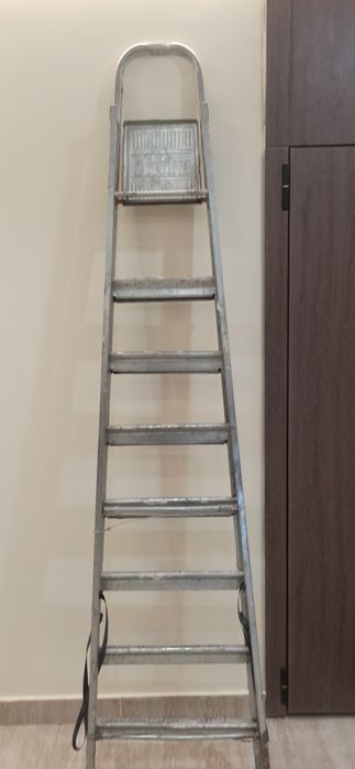 Продам стремянку алюминиевая