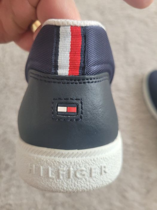 Adidasi Tommy Hilfiger