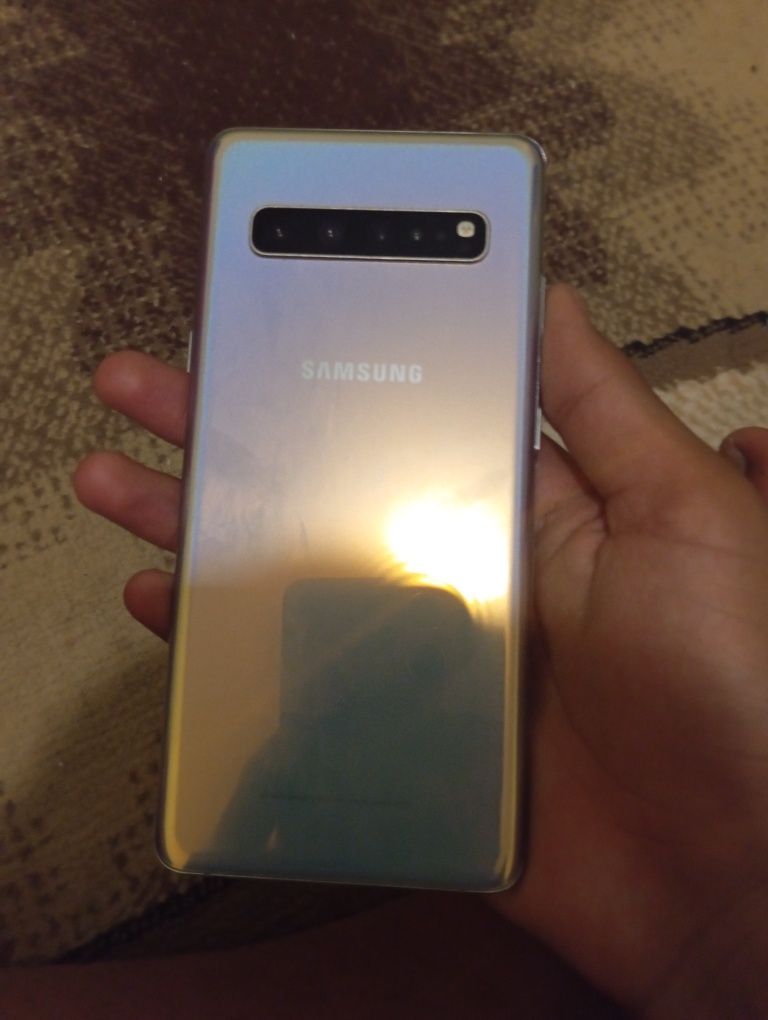 Samsung s10 5G  256/8