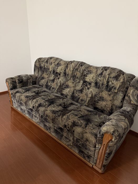 Canapea extensibila, nefolosita