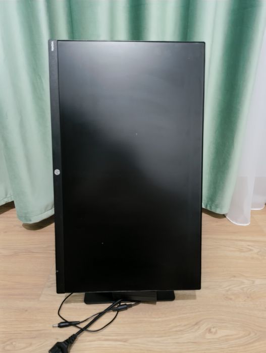 Monitor HP's VH240a