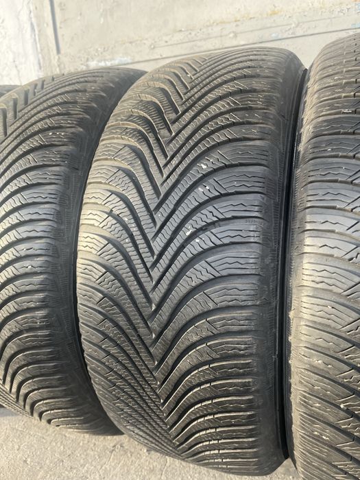 4 бр. зимни гуми 225/50/17 Michelin 6,5 mm DOT 1917