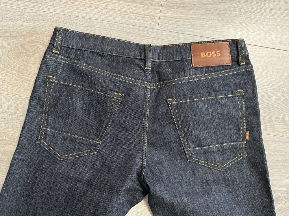 Blugi Boss 100% Originali, noi fara eticheta