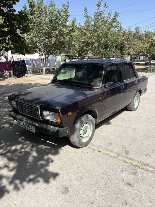Lada  2107 sastayani bomba