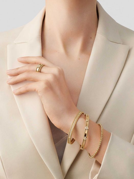 Van Cleef & Arpels VCA Gold Diamond Sweet Perlée Дамска Гривна