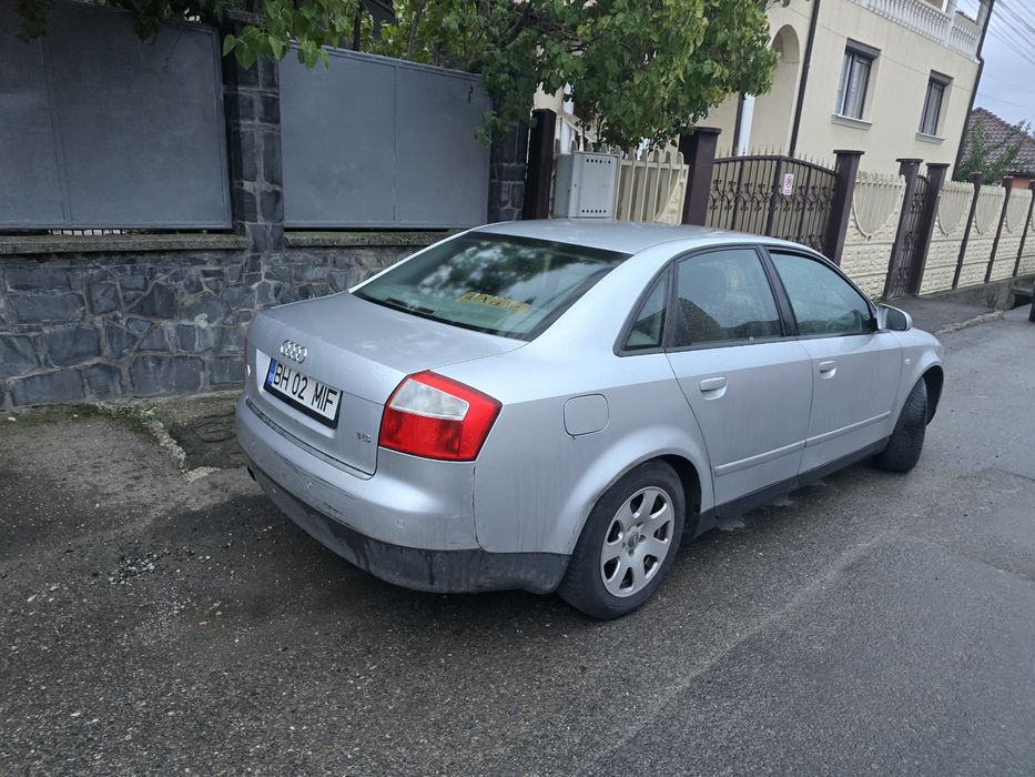 Vând Audi A4 B6 benzina+gpl