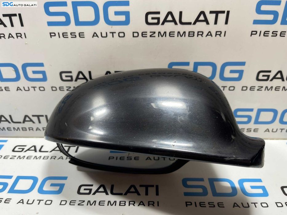 Capac Carcasa Oglinda Dreapta Culoare LC9X Volkswagen Golf 6 Break Combi 2008 - 2014 Cod 1K0857538