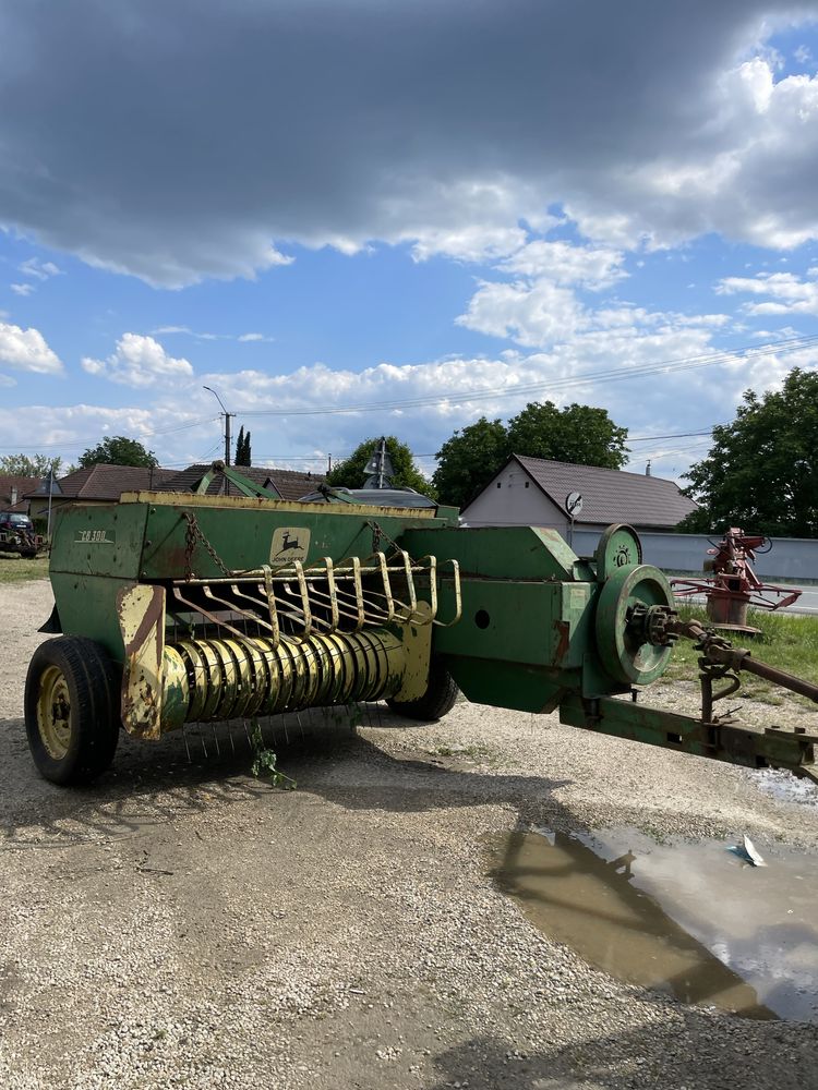 Presa de balotat John Deere