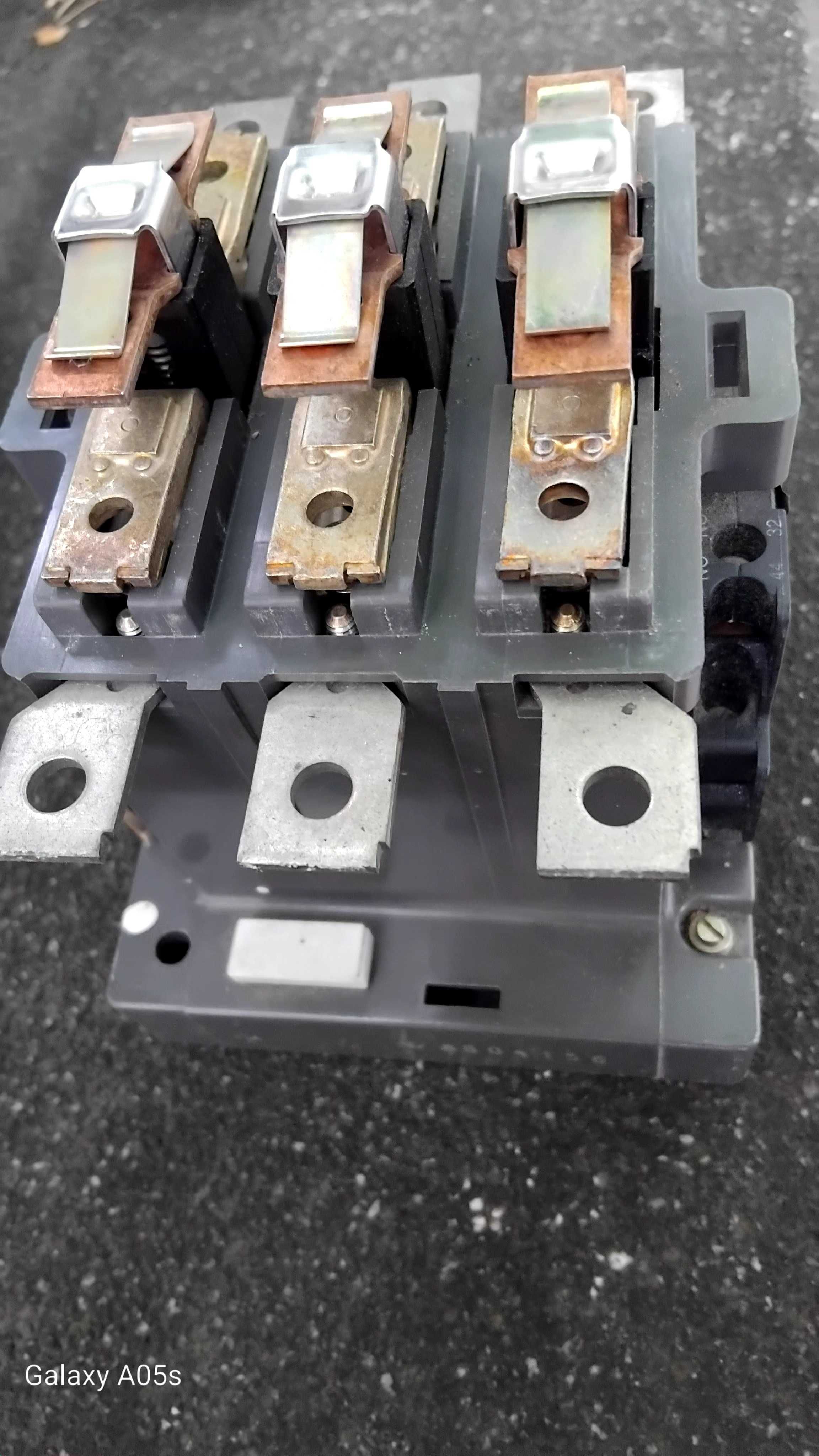Контактор SIMENS 100 A