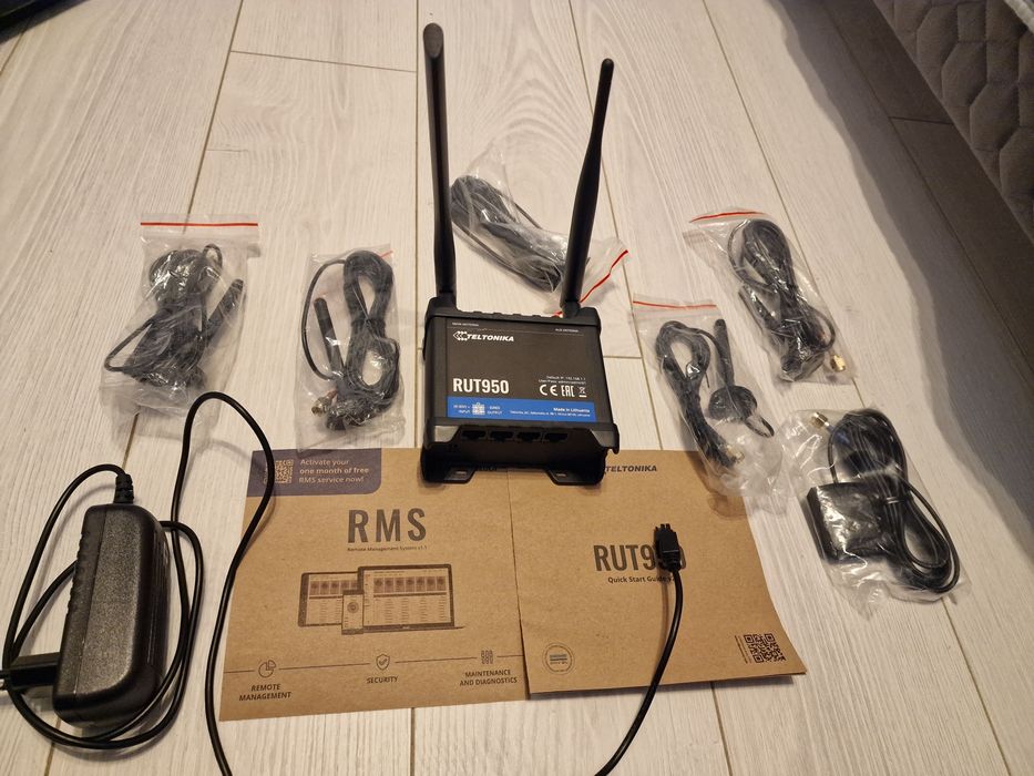 Router Teltonika RUT950, WiFi, 4G, Ethernet,