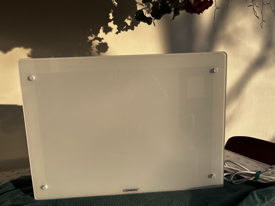 Convector cu panou de sticla VONROC 1500W in doua trepte