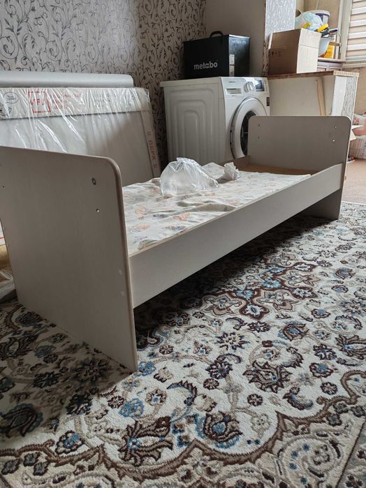 Отдам даром Детский кровать