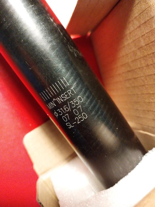 Roti R500, pinioane 105 Shimano, ghidon cursiera Promax, tija sa FSA