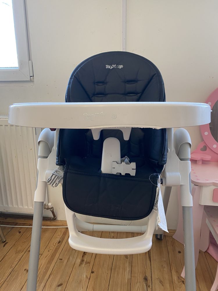 Scaun de masă bebe Peg Perego, negru