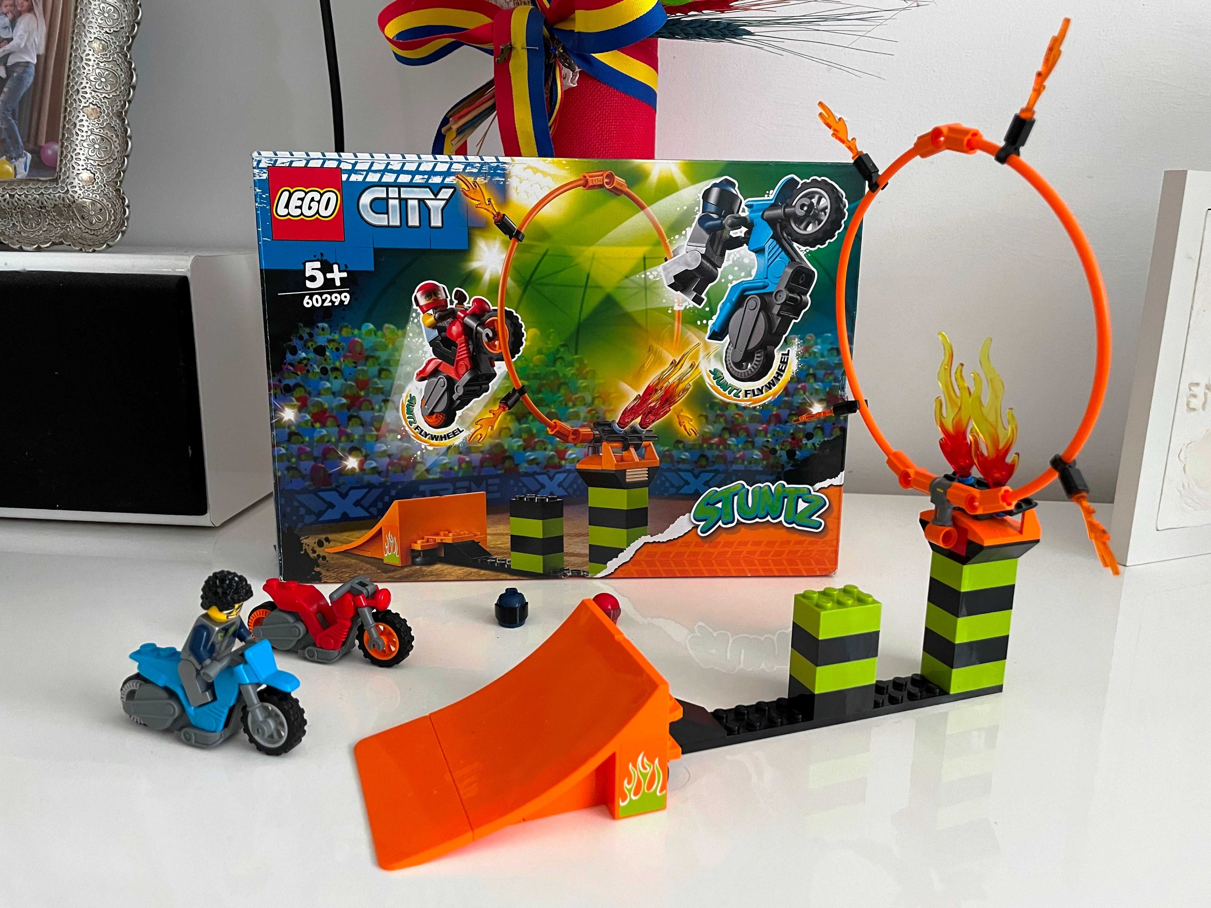 LEGO City Stuntz - Concurs de cascadorii 73 piese