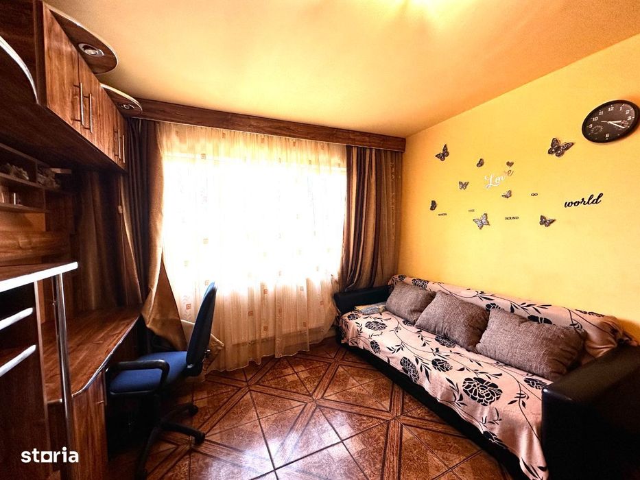 Garsoniera , etaj 1/4 - Zona Stadion