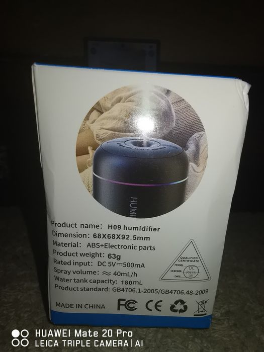 Umidificator, dozator de arome