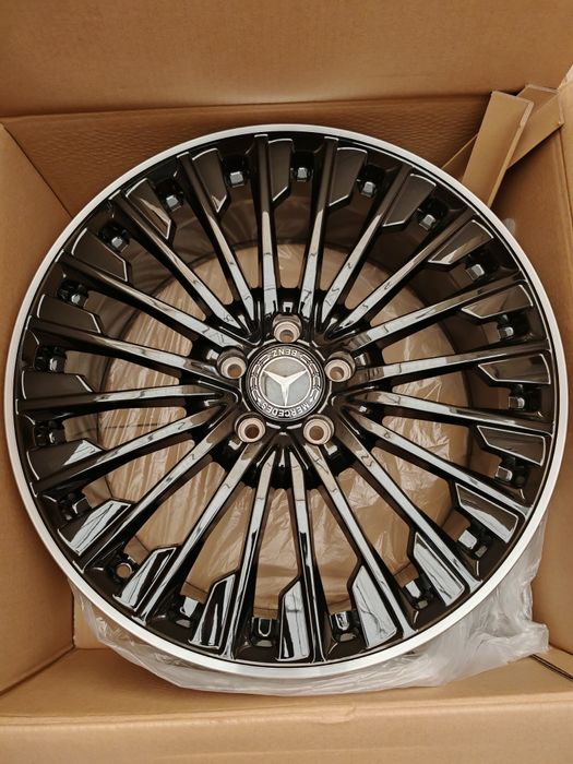 Vand jante de aliaj pentru Mercedes pe 19 marca rc wheels model  306