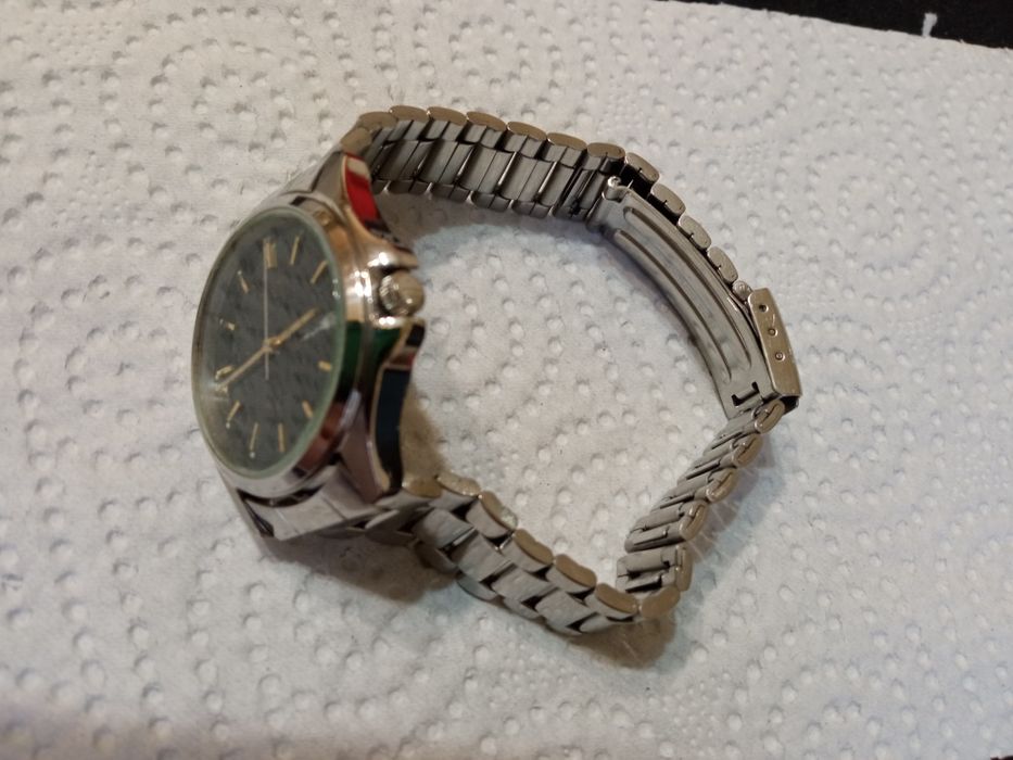 ORIENT -Кварцов часовник