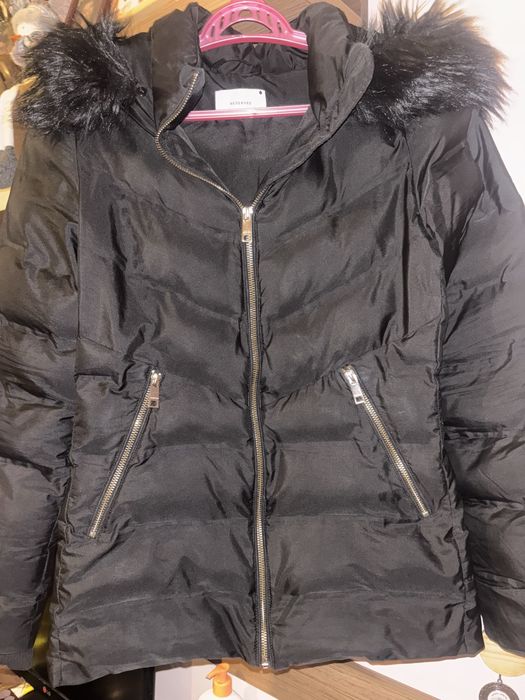 Дамско яке Rezerved