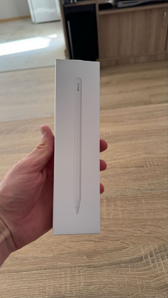 Продавам iPad Air 5th Gen WiFi 64GB+ Apple pencil 2nd gen