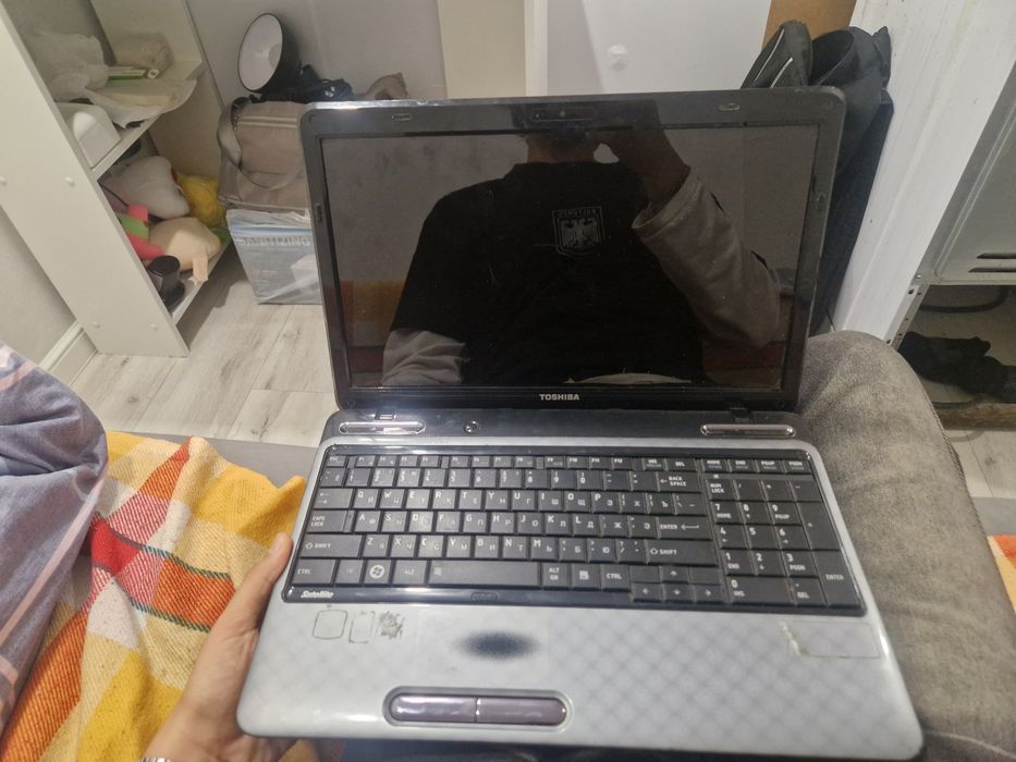 Ноутбук офисный зарядка универсальная и микрофон