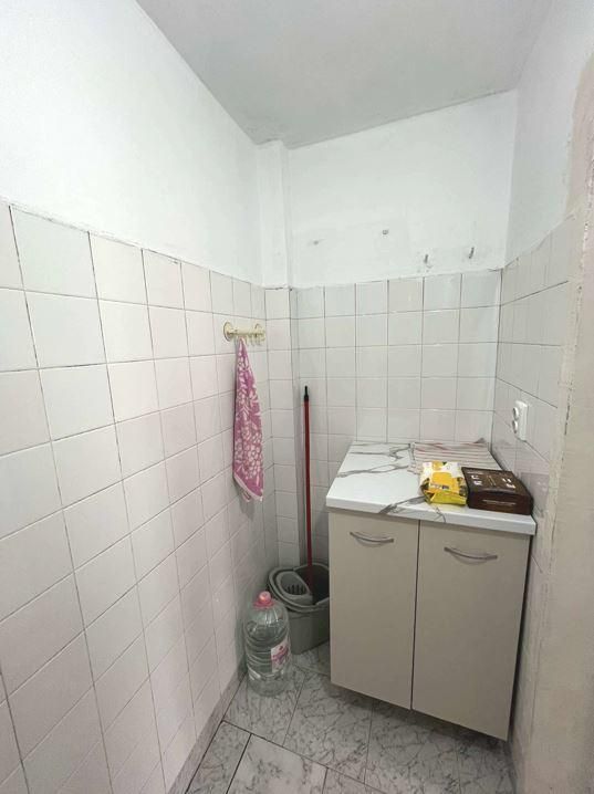 Дава се под наем Едностаен апартамент в Варна, Младост 2 - 35 кв.м за 175 € - Снимка #4
