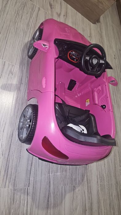 Mașină pentru copii