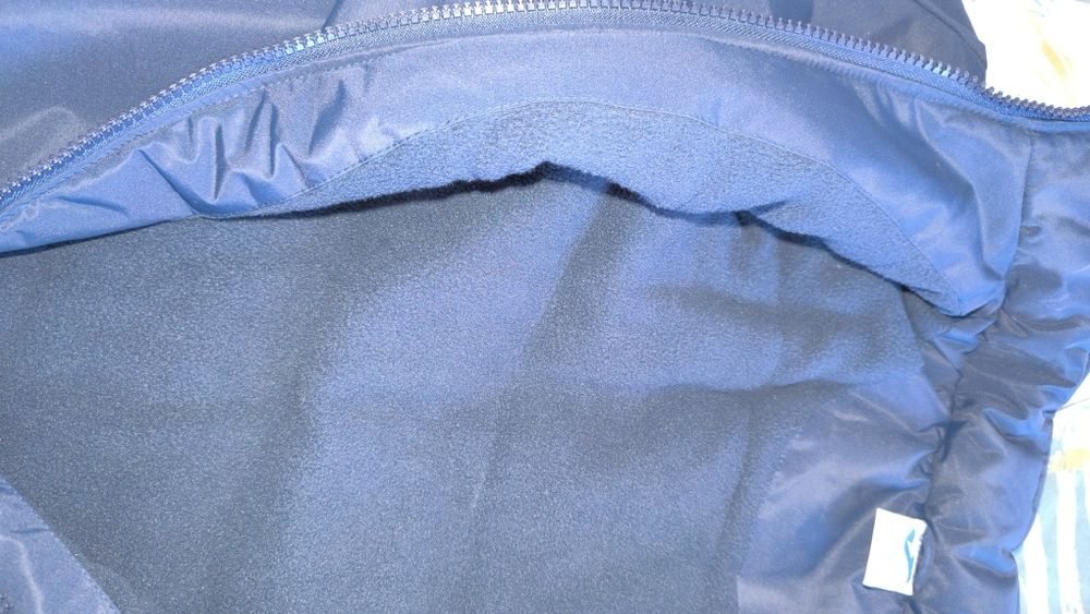 Зимно яке, футболен клуб ДИТ