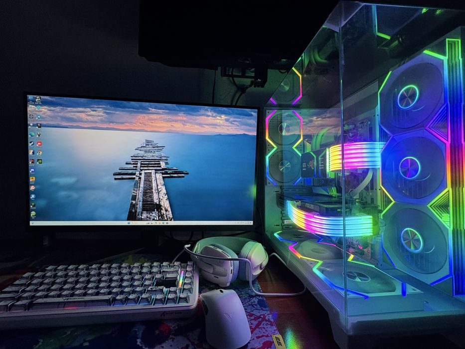 Stream uchun full complect Pc Kompyuter RTX5070vaRYZEN7800X3D YANGIDEK