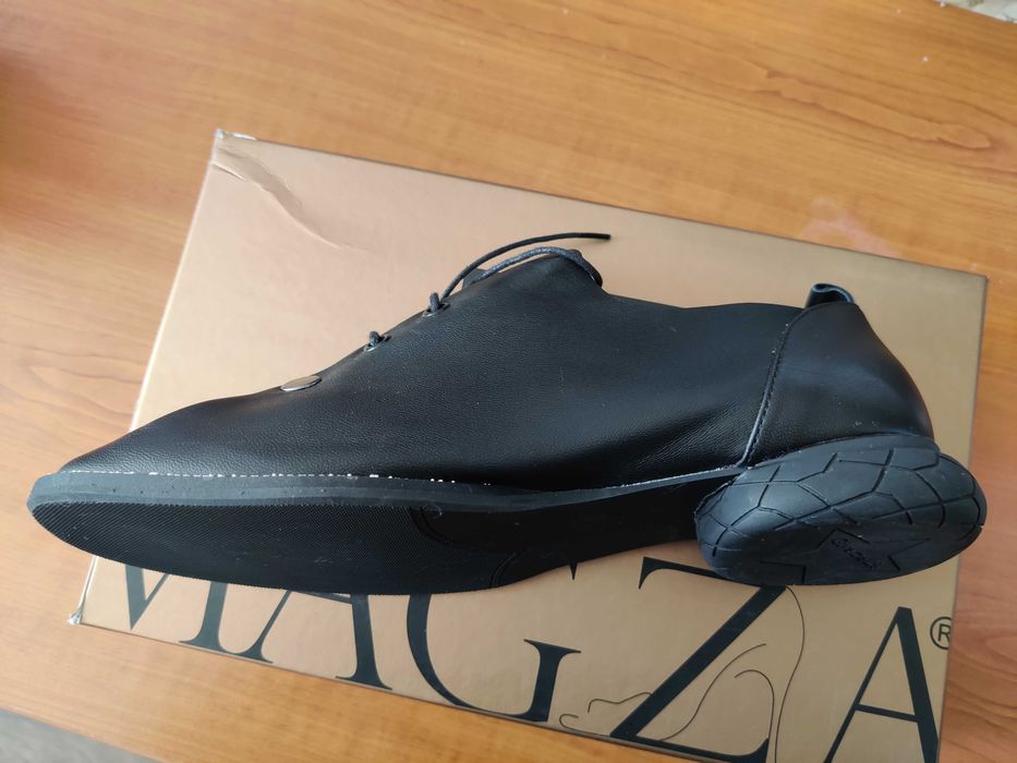 Нови дамски обувки