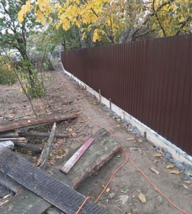 Garduri din sipca metalica, panou tip jaluzele, tabla, plasa si BCA