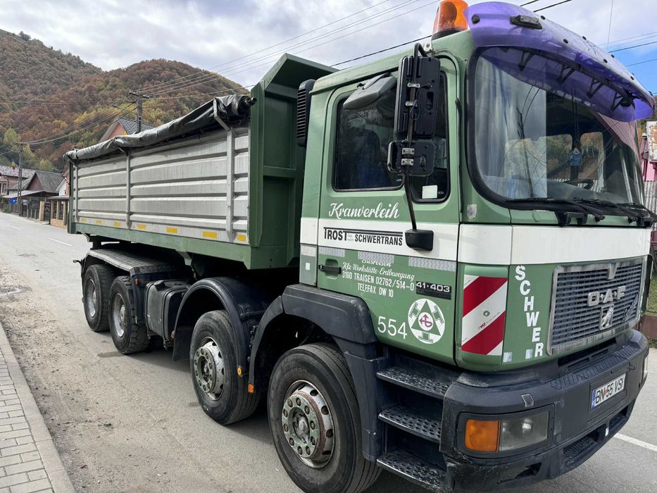 Man 8x4 sau schimb cu auto Suv oblon hidraulic lateral