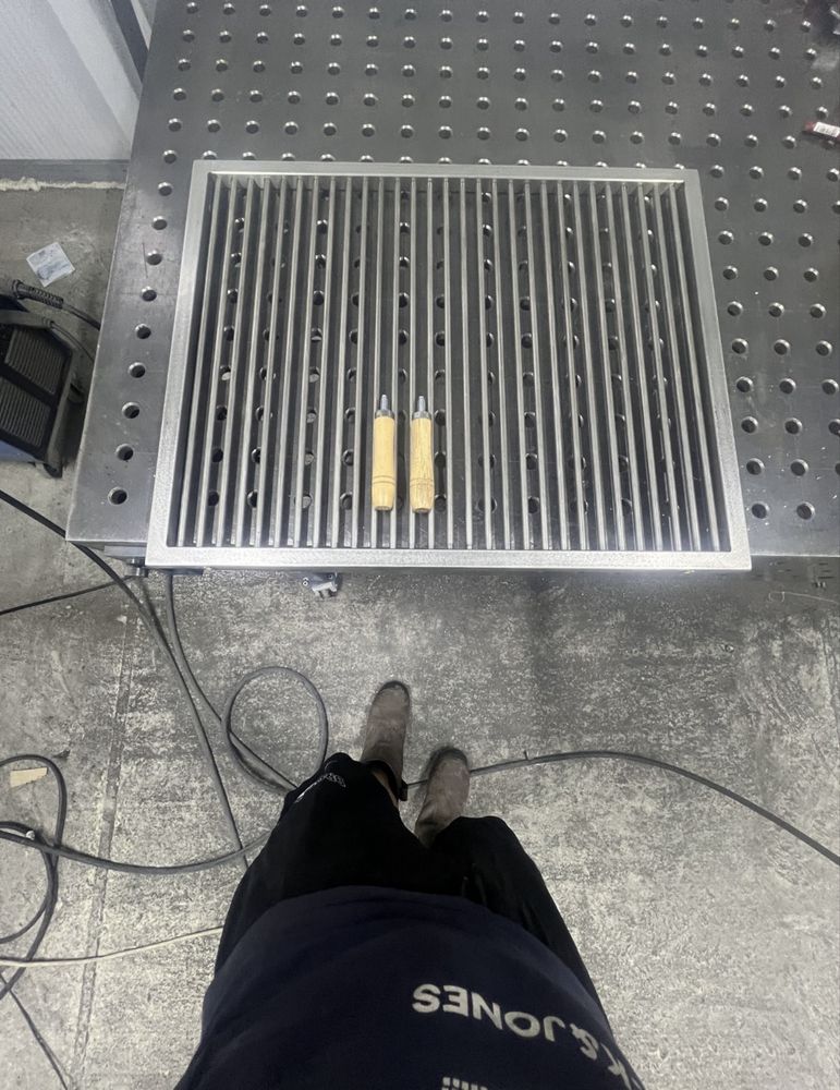 Grill/grilaj(plasa) gratar metalic (fier) bare rotative