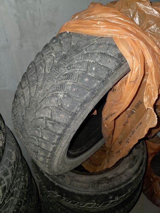 Резина 16 в хорошем состоянии