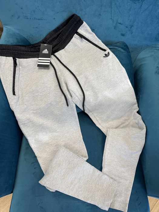 Спортна долничка Adidas