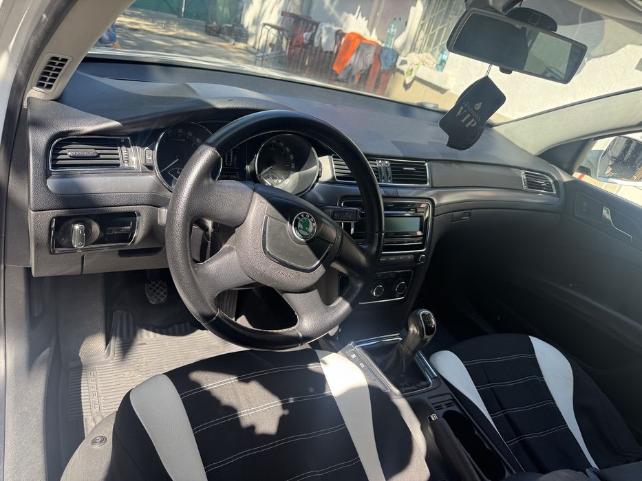 Skoda Superb Manuala 2.0 TDI