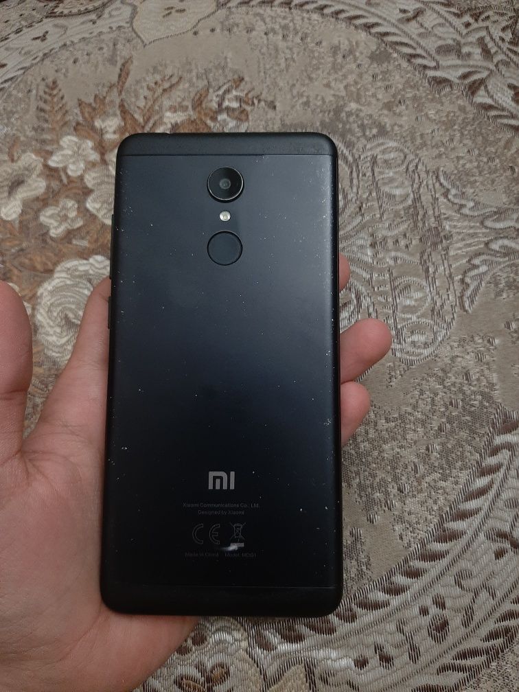 Redmi 5 3/32 gb holati a'lo