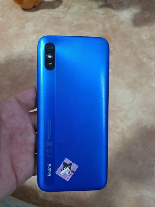 Продаю сматрфон редми 9а