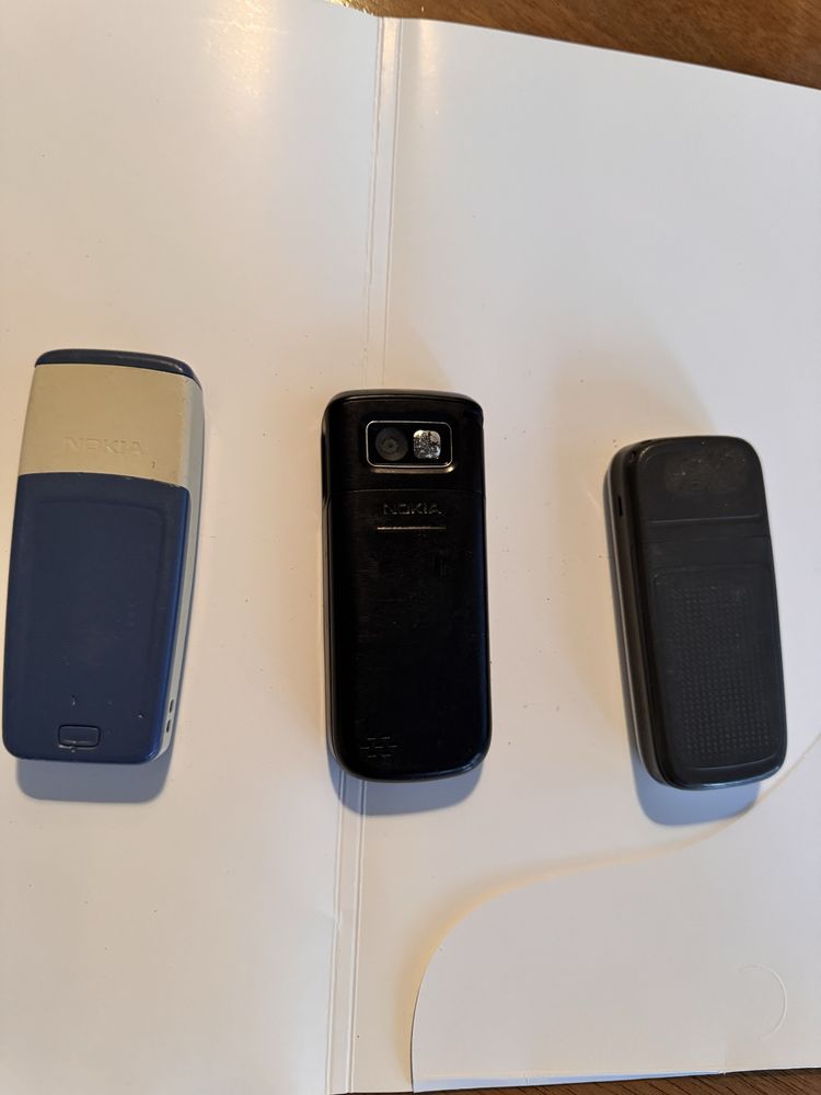 telefoane de colectie 4 NOKIA 1 SAMSUNG