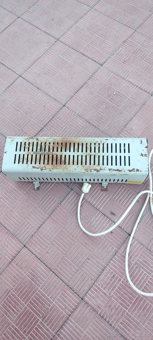 Обогреватель в отличном состоянии.