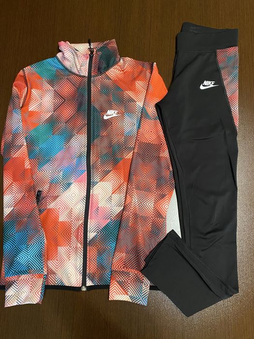 Дамски екип nike