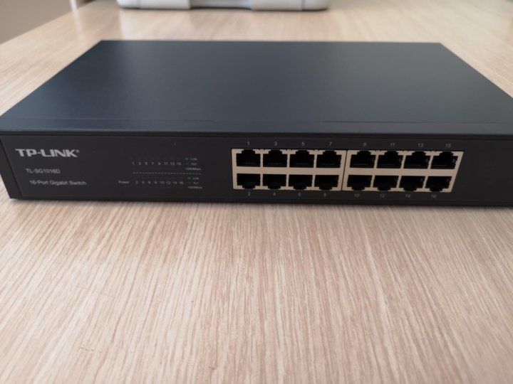 Коммутатор Tp-Link 16 порт