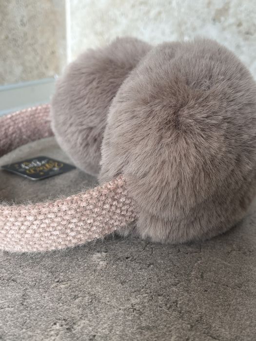 Urechiușe pufoase Jumbo