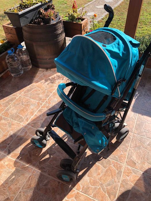 Бебешка количka Moni