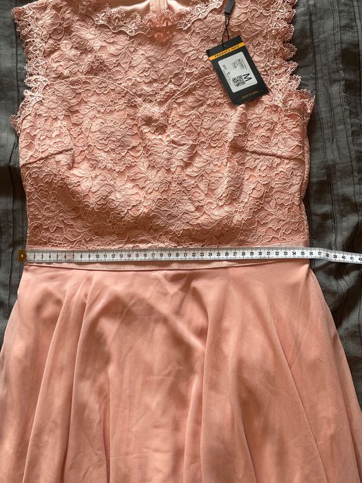 Rochie elegantă pentru fete