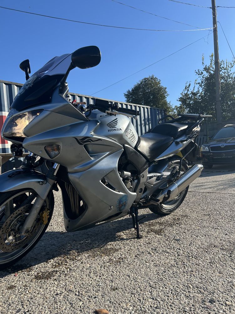 Honda CBF 1000 A