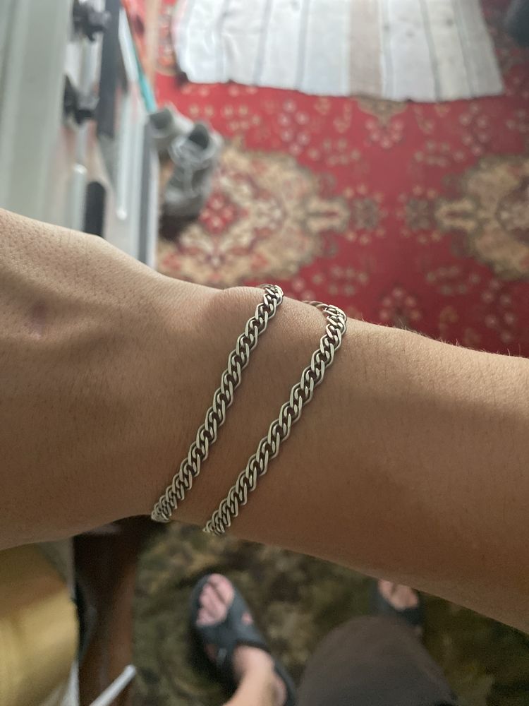 Продам серебряную цепочку 925-й пробы